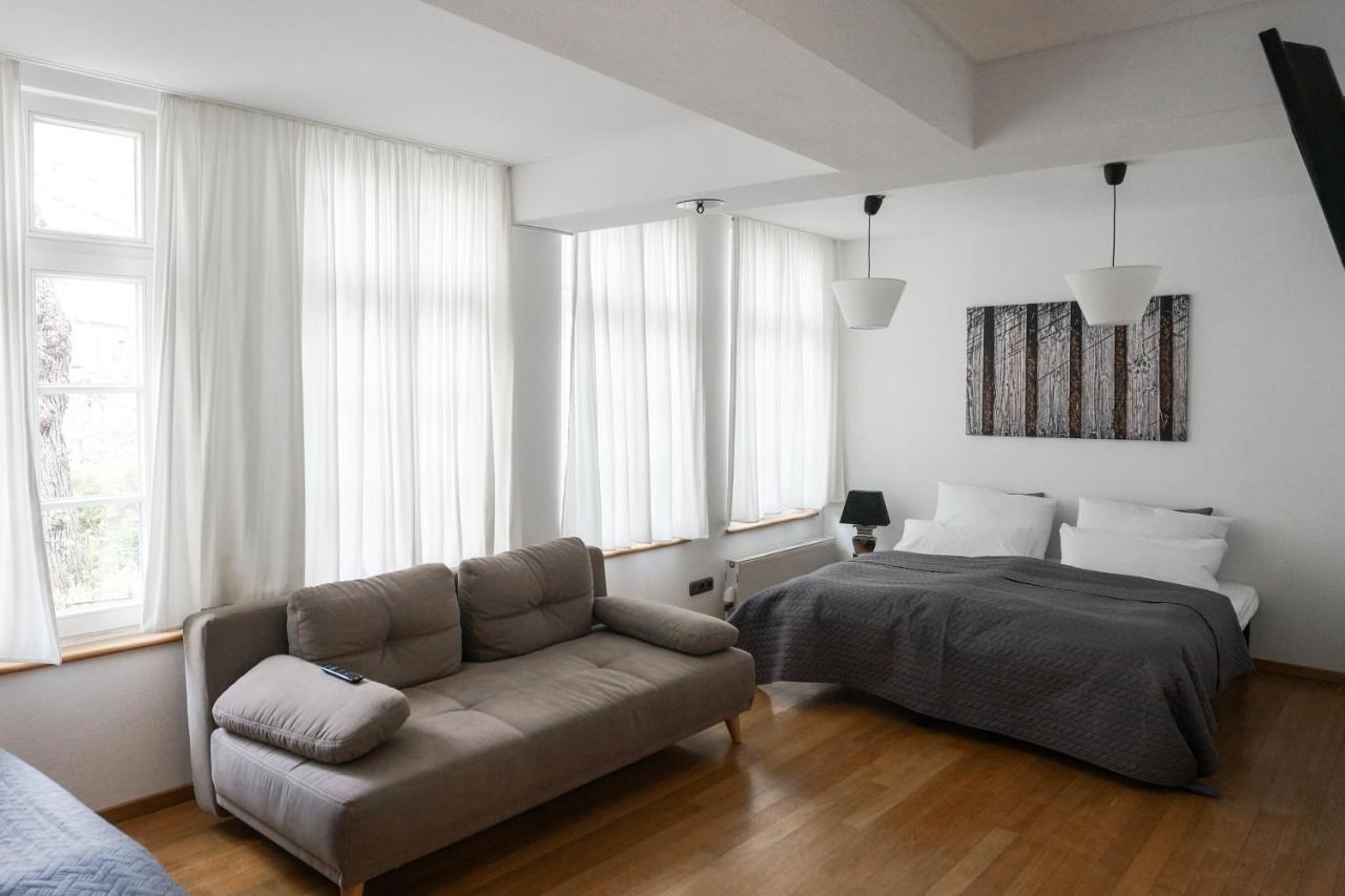 Loft13 Traumhafte Wohnung Mit Terrasse Fuer 8 Gaeste Monschau Exterior photo